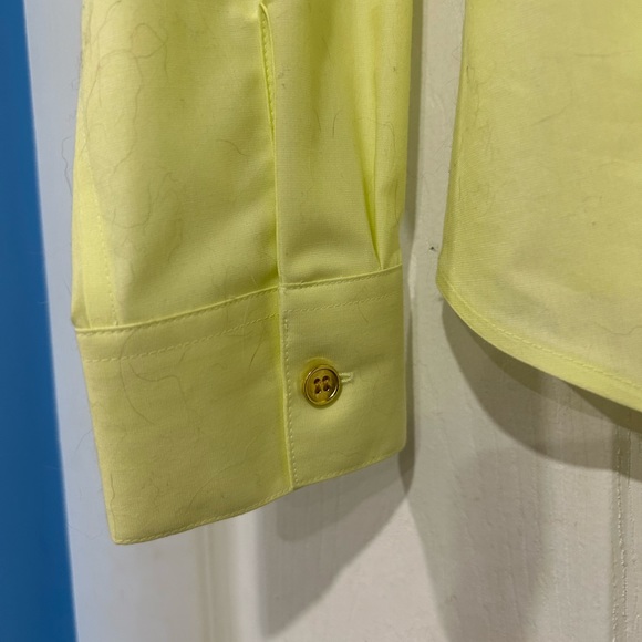 NWOT Blouse - Picture 3 of 3